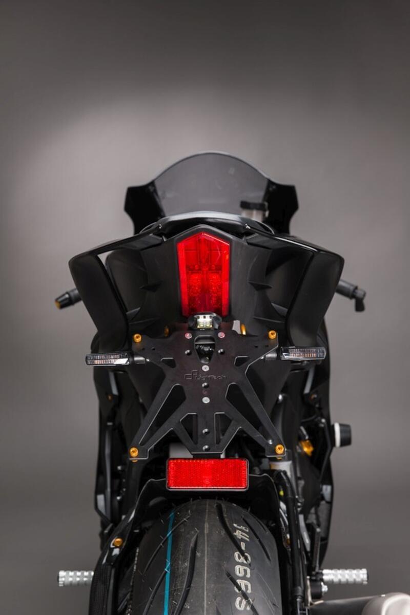 Porta Targa Regolabile per Yamaha NeroA3